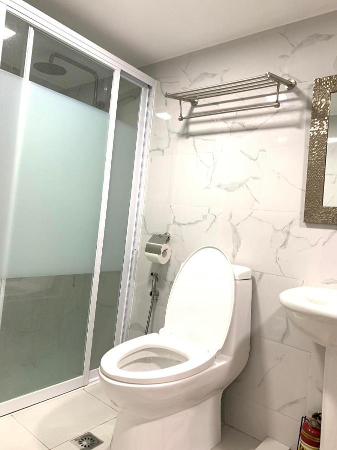 2 Bedroom Condo Unit With City And Mountain View Cebú Exterior foto